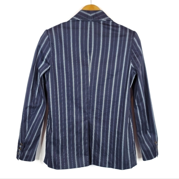 AMUR Navy Lauren Blazer - Picture 3 of 10